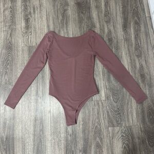 Womens Mauve Long Sleeve bodysuit medium